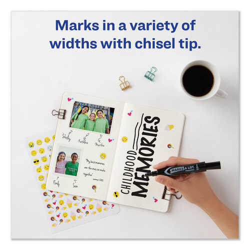 Avery Marks-A-Lot Large Desk-Style Permanent Marker, Chisel Tip, Brown Ink, Dozen (08881)