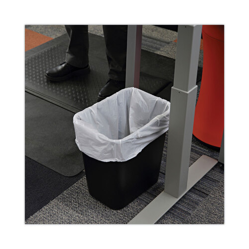 BWKW2432X - Boardwalk - Linear Low Density Industrial Can Liners, 16 gal, 0.5 mil, 24 x 32, White, 500/Carton