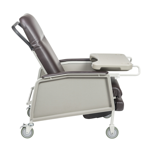 Drive medical 3 outlet position geri chair recliner