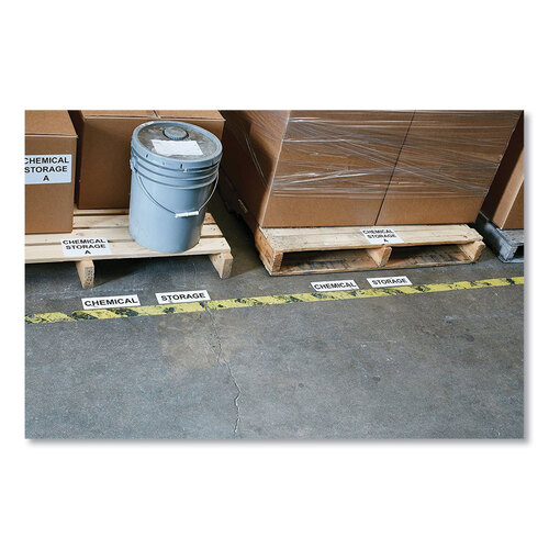 DYM1933088EA - Dymo - LW Durable Multi-Purpose Labels, 2.31&quot; x 4&quot;, White, 300 Labels/Roll