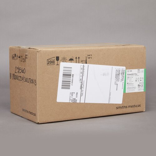 MON231560EA - Smiths Medical - Smiths Medical Peripheral IV Catheter Protectiv&reg; Plus 18 Gauge 1-1/4 Inch Polyurethane Straight Hub