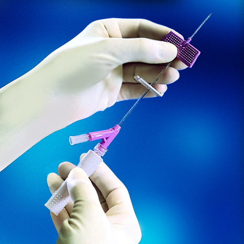 MON330113EA - BD - BD Peripheral Catheter System Saf-T-Intima&reg; 18 Gauge 1" Retracting Needle