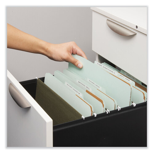 UNV10252 - Universal - Four-Section Pressboard Classification Folders, 2&quot; Expansion, 1 Divider, 4 Fasteners, Letter Size, Gray Exterior, 10/Box