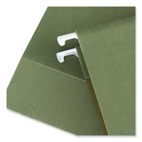 UNV14142 - Universal - Box Bottom Hanging File Folders, 2&quot; Capacity, Letter Size, 1/5-Cut Tabs, Standard Green, 25/Box