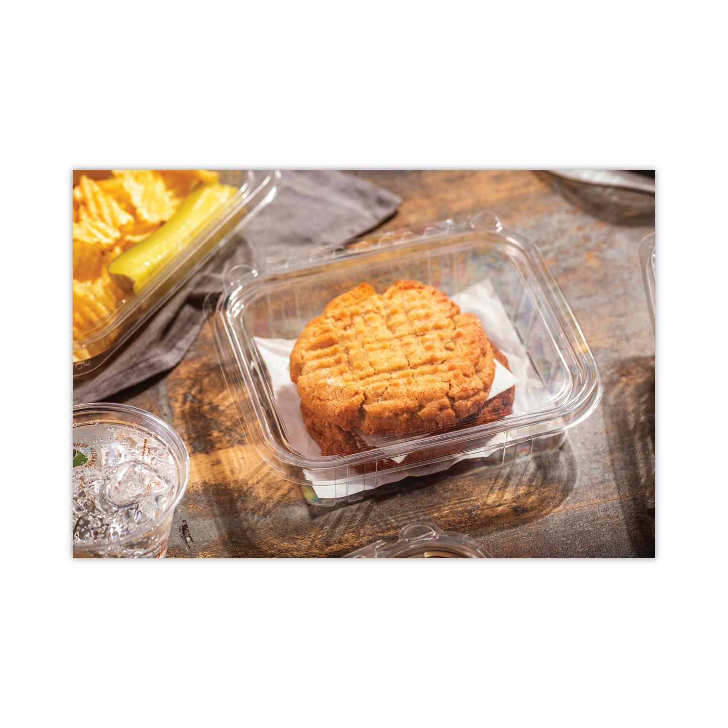 Pactiv Evergreen EarthChoice® Tamper Evident Recycled Hinged Lid Deli  Container - Pactiv PCTTEHL5X416 CT - Betty Mills