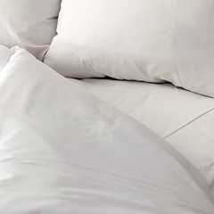 Royal Blue Bed Sheet Flat 66 X 104 Inch White Cotton 55% / Polyester 45% Reusable, 1 Dozen