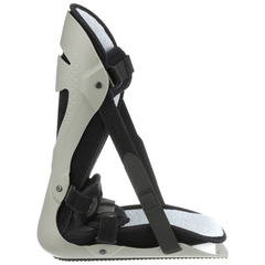 McKesson Plantar Fasciitis Night Splint Medium Hook and Loop Closure Male 6-1/2 to 8-1/2 / Female 7-1/2 to 9-1/2 Left or Right Foot, 1/EA