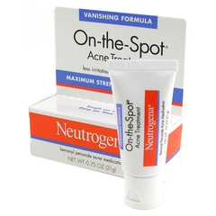 Johnson & Johnson Acne Treatment Neutrogena&reg; On the Spot&reg; 0.75 oz. Cream